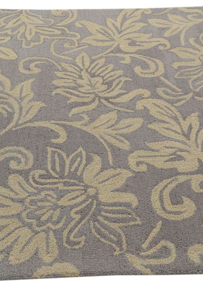 5' 1 x 8' Agra Wool Rug