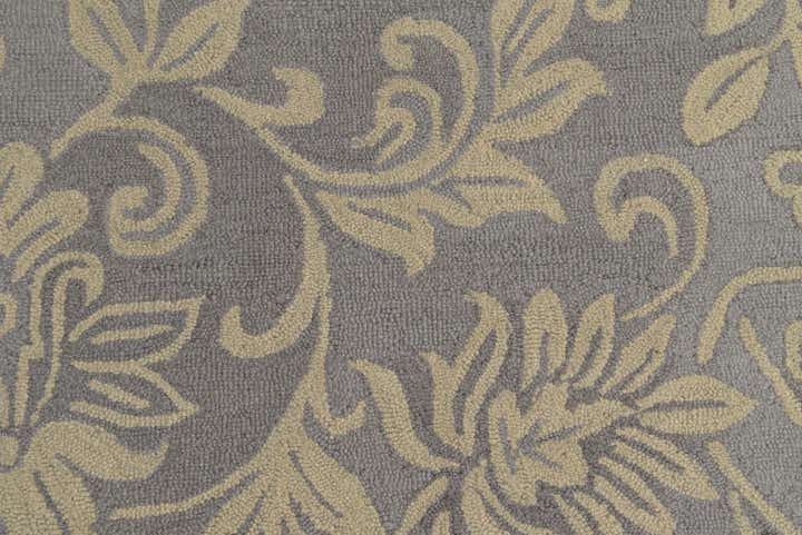 5' 1 x 8' Agra Wool Rug