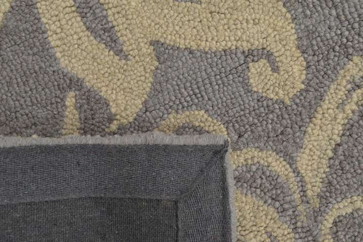 5' 1 x 8' Agra Wool Rug