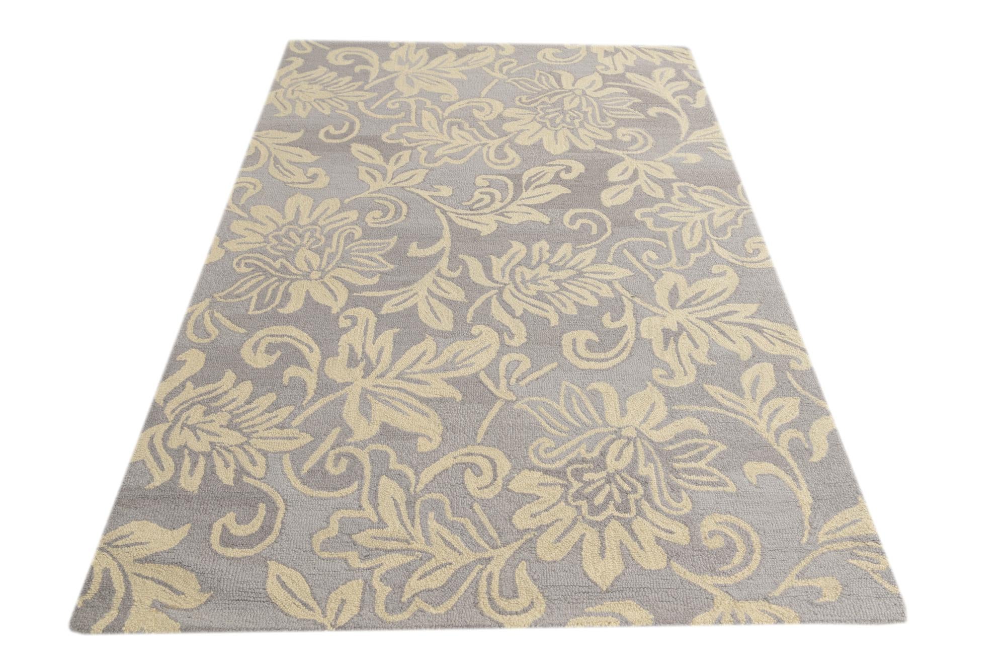 5' x 8' Agra Wool Rug