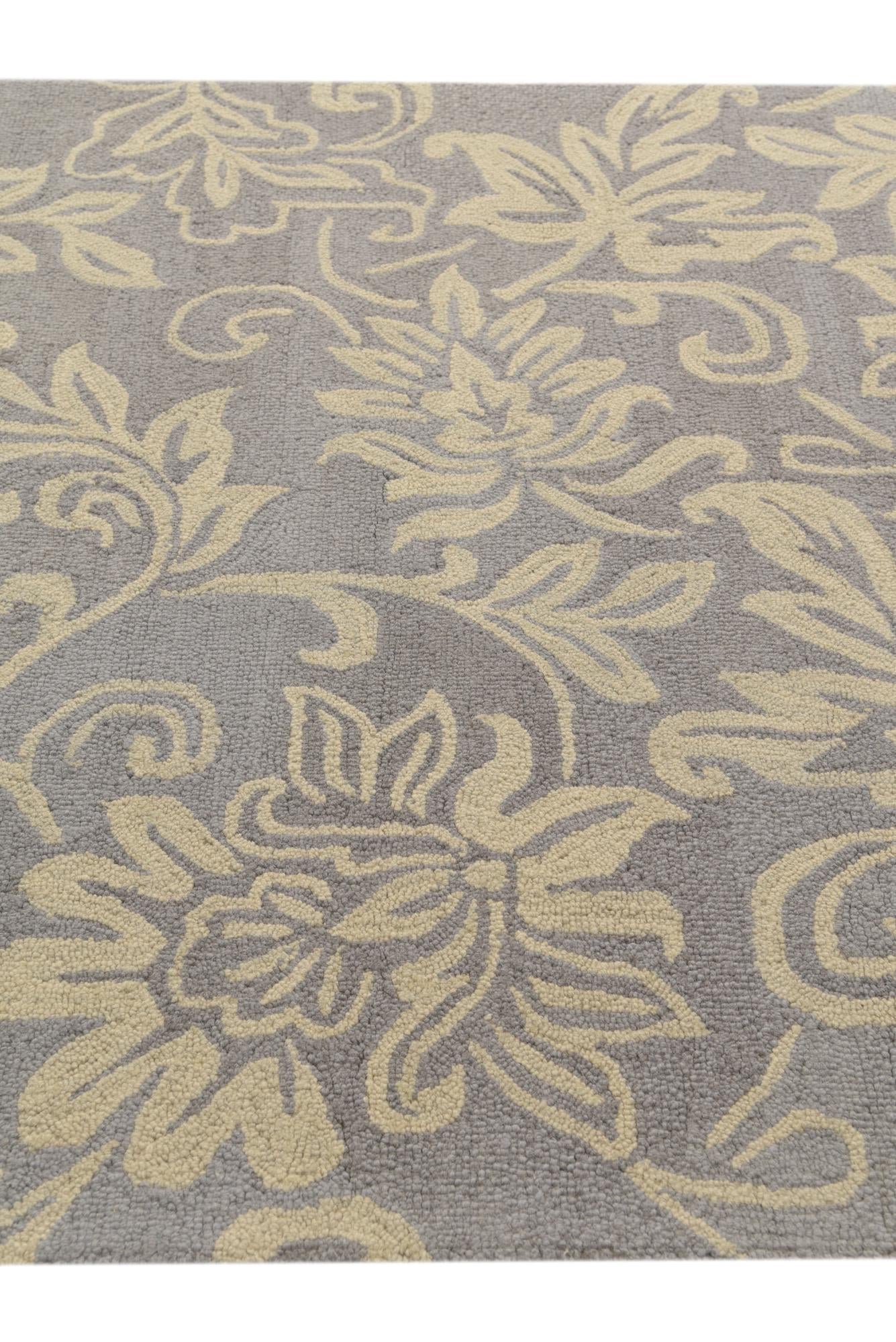 5' x 8' Agra Wool Rug