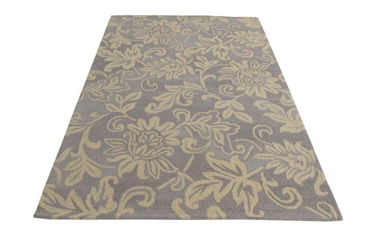 5' x 8' Agra Wool Rug