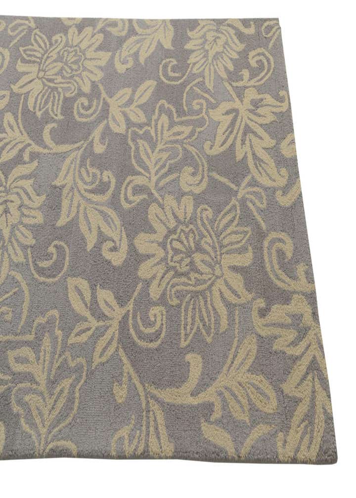 5' x 8' Agra Wool Rug