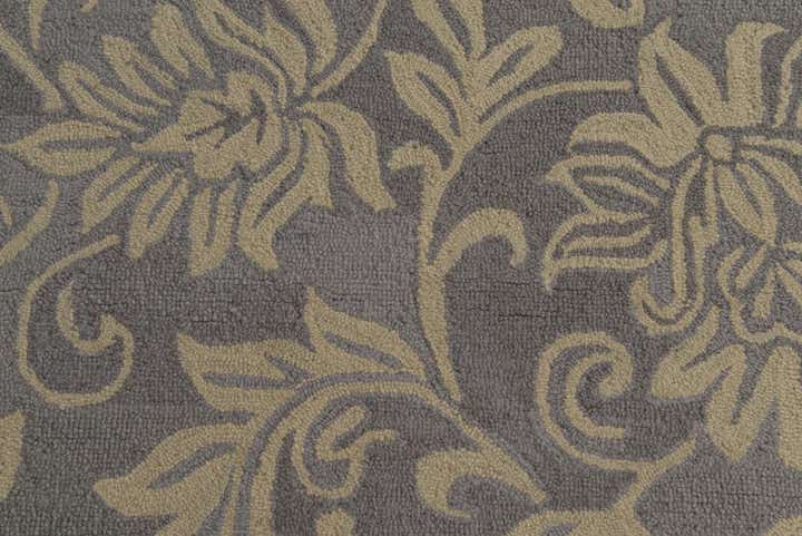 5' x 8' Agra Wool Rug