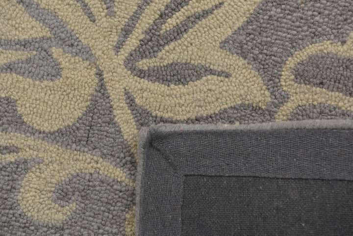 5' x 8' Agra Wool Rug