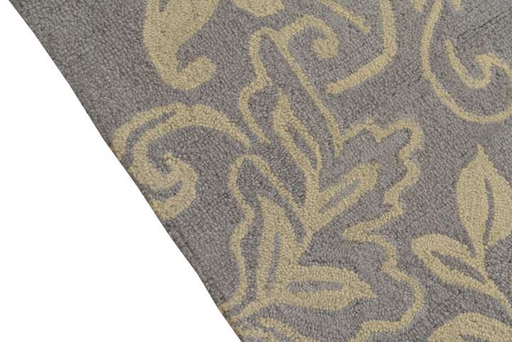 5' x 8' Agra Wool Rug