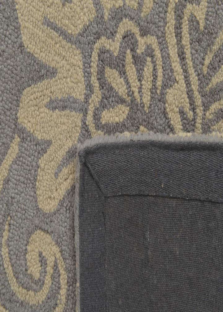 5' x 8' Agra Wool Rug