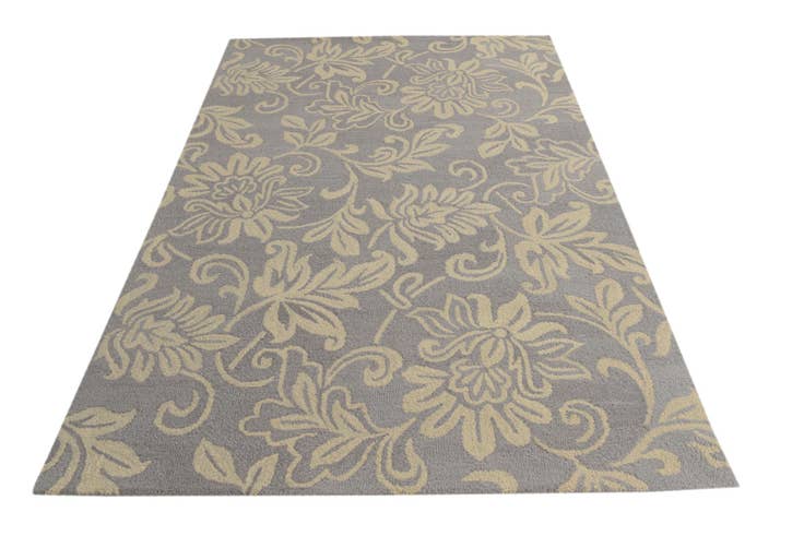 Detail image of 5' x 8' Agra Wool Rug
