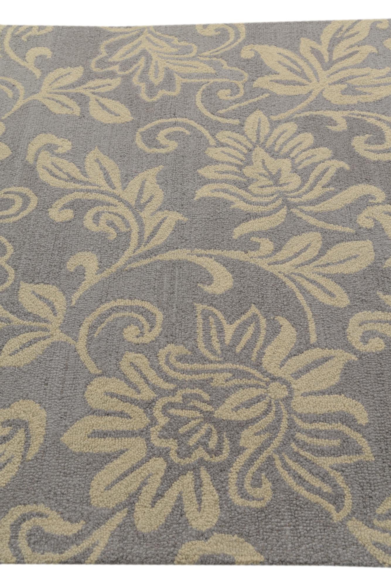5' x 8' Agra Wool Rug