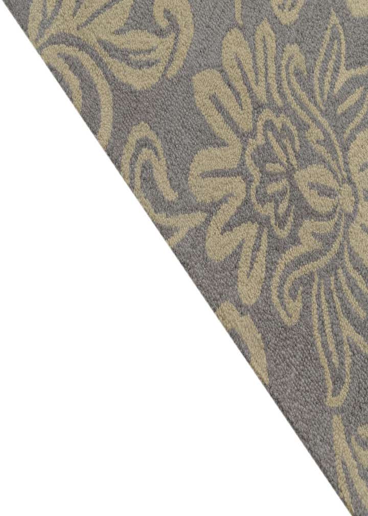 5' x 8' Agra Wool Rug
