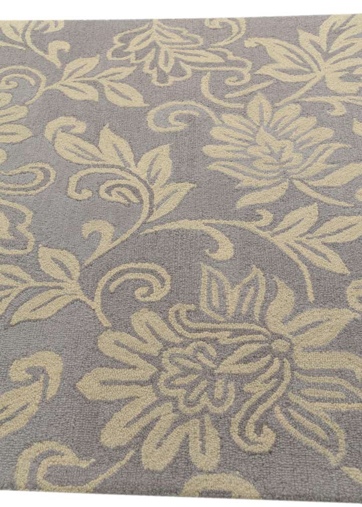5' x 8' Agra Wool Rug
