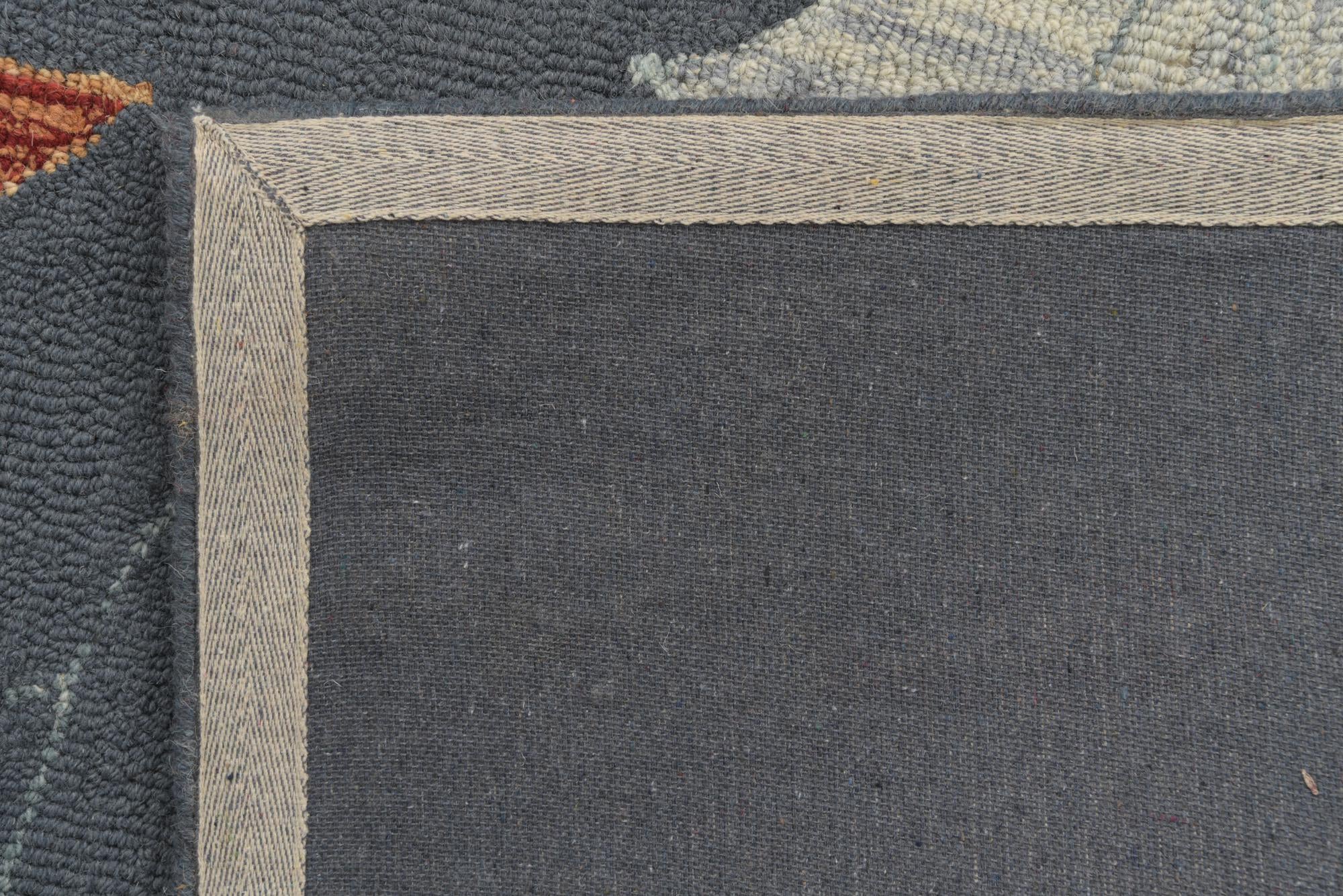 5' 1 x 8' Agra Wool Rug