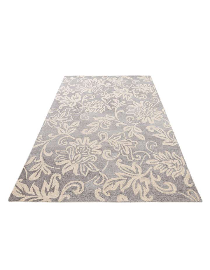 5' x 8' Agra Wool Rug