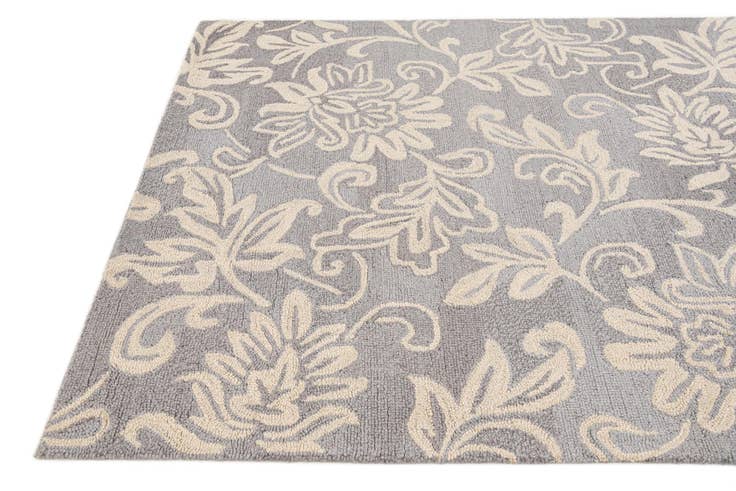 Detail image of 5' x 8' Agra Wool Rug