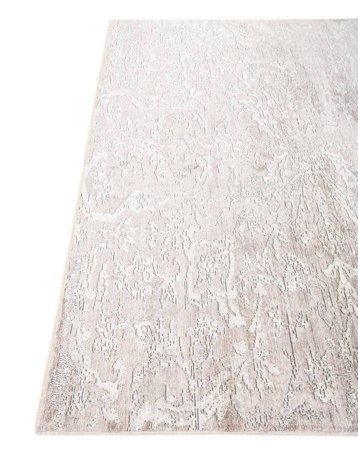 Detail image of 5' 3 x 7' 6 Alexis Rug