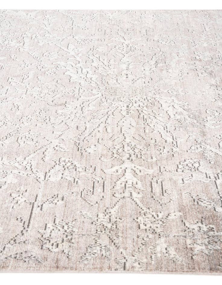 Detail image of 5' 3 x 7' 6 Alexis Rug