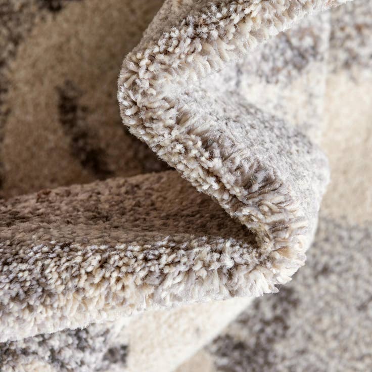 Detail image of 5' x 8' Washable Amalfi Rug