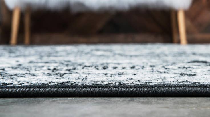 Detail image of 4' x 6' Ankara Rug