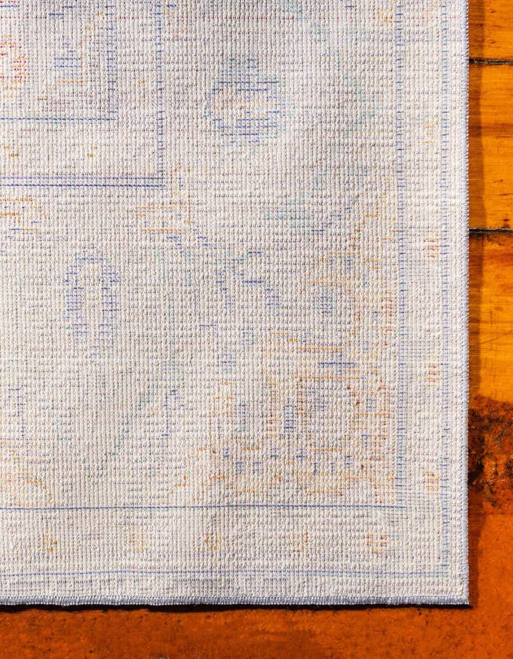Detail image of 6' x 9' Aqua Rug