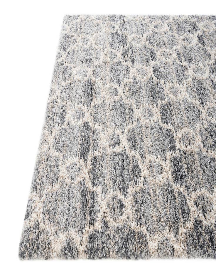 Detail image of 5' 4 x 7' 7 Athena Shag Rug