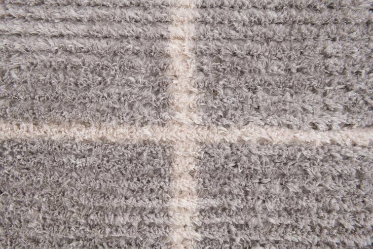 Detail image of 5' 3 x 7' 7 Athena Shag Rug