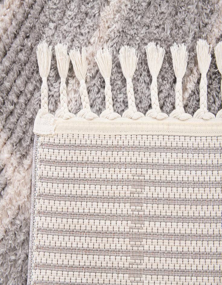 Detail image of 5' 3 x 7' 7 Athena Shag Rug