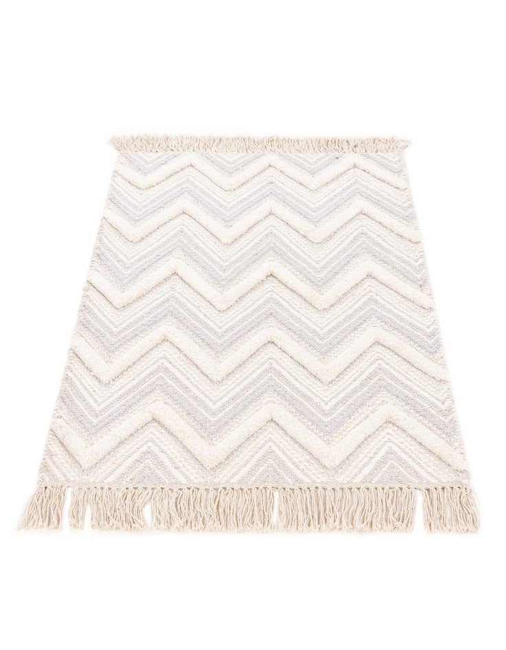 Detail image of 2' x 3'  Hand Braided Jute Rug