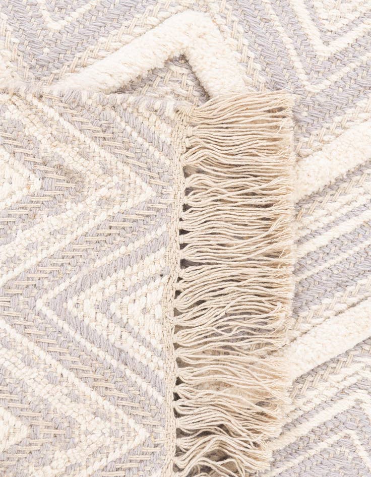 Detail image of 2' x 3'  Hand Braided Jute Rug