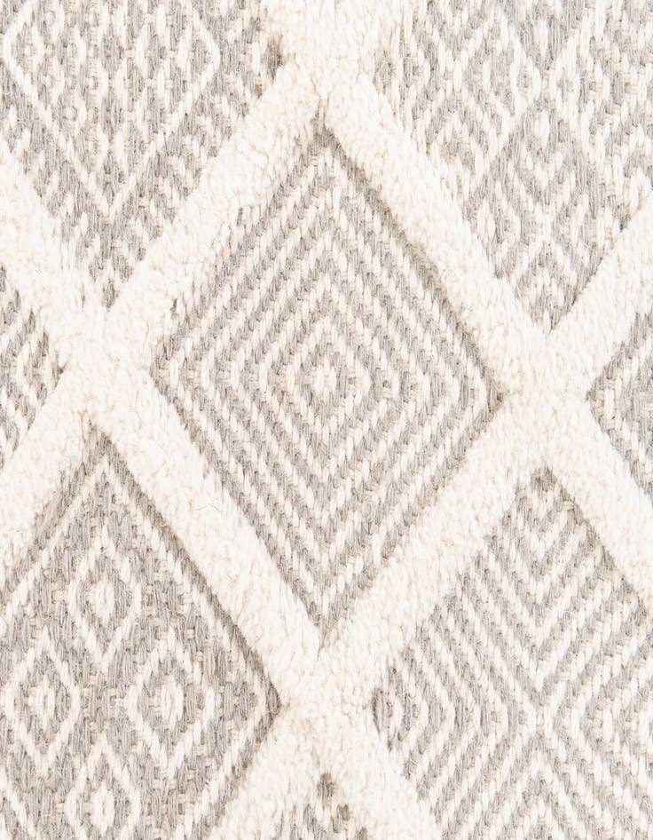 Detail image of 2' x 3'  Hand Braided Jute Rug