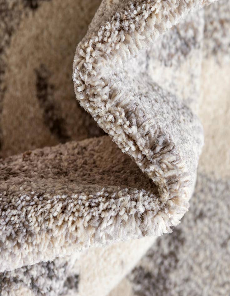 Detail image of 4' x 6'  Washable Capri Rug