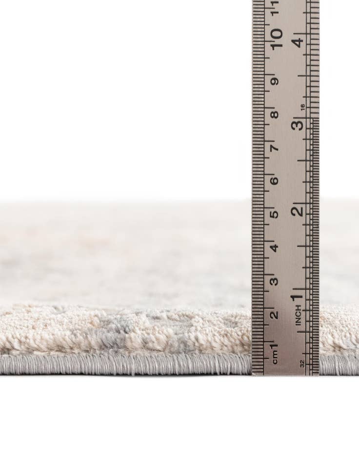 Detail image of 9' x 12' Caspian Rug