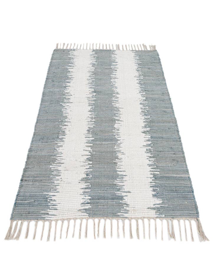 Detail image of 3' 1 x 5' 2 Hand Woven Chindi Cotton Rug