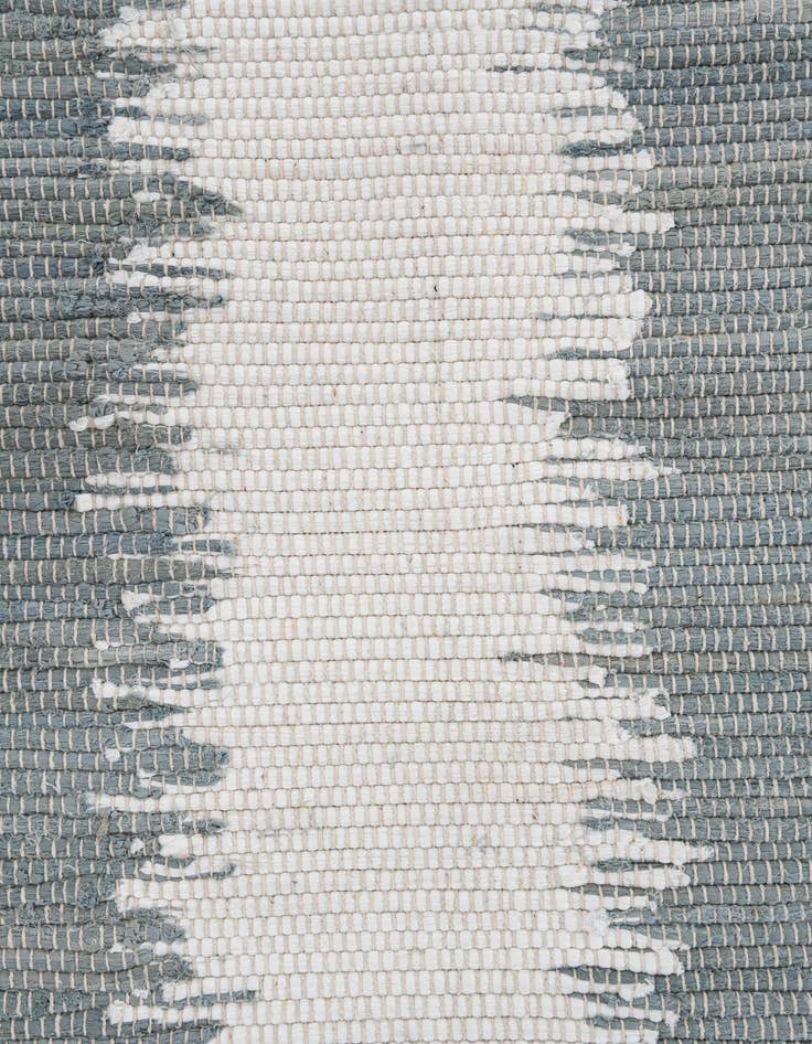 Detail image of 3' 1 x 5' 2  Hand Woven Chindi Cotton Rug