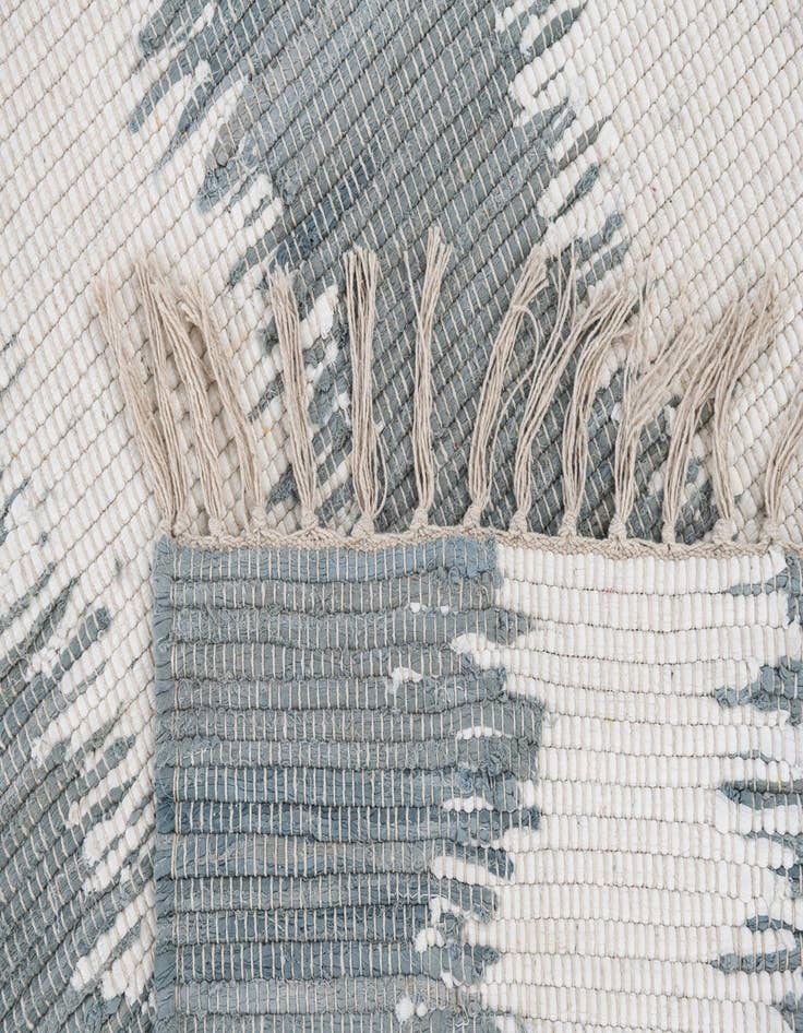 Detail image of 3' 1 x 5' 2  Hand Woven Chindi Cotton Rug