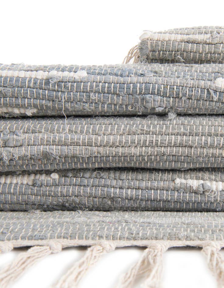 Detail image of 7' 10 x 10' Hand Woven Chindi Cotton Rug
