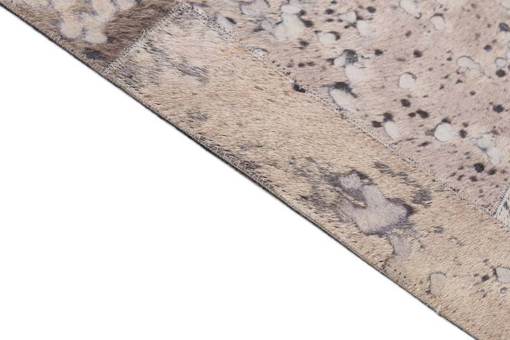 Detail image of 5' 4 x 8' 2 Cowhide - Patchwork Rug