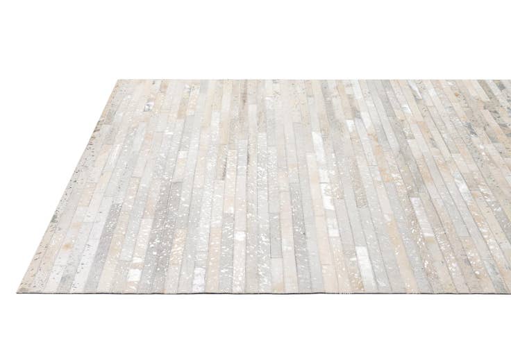 Detail image of 5' 2 x 7' 11 Cowhide - Patchwork Rug