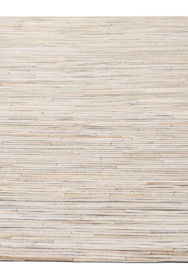 Detail image of 5' x 7' 11 Cowhide - Patchwork Rug