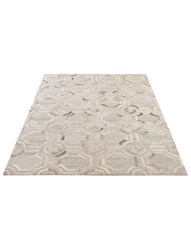 Detail image of 5' 2 x 7' 9 Cowhide - Patchwork Rug