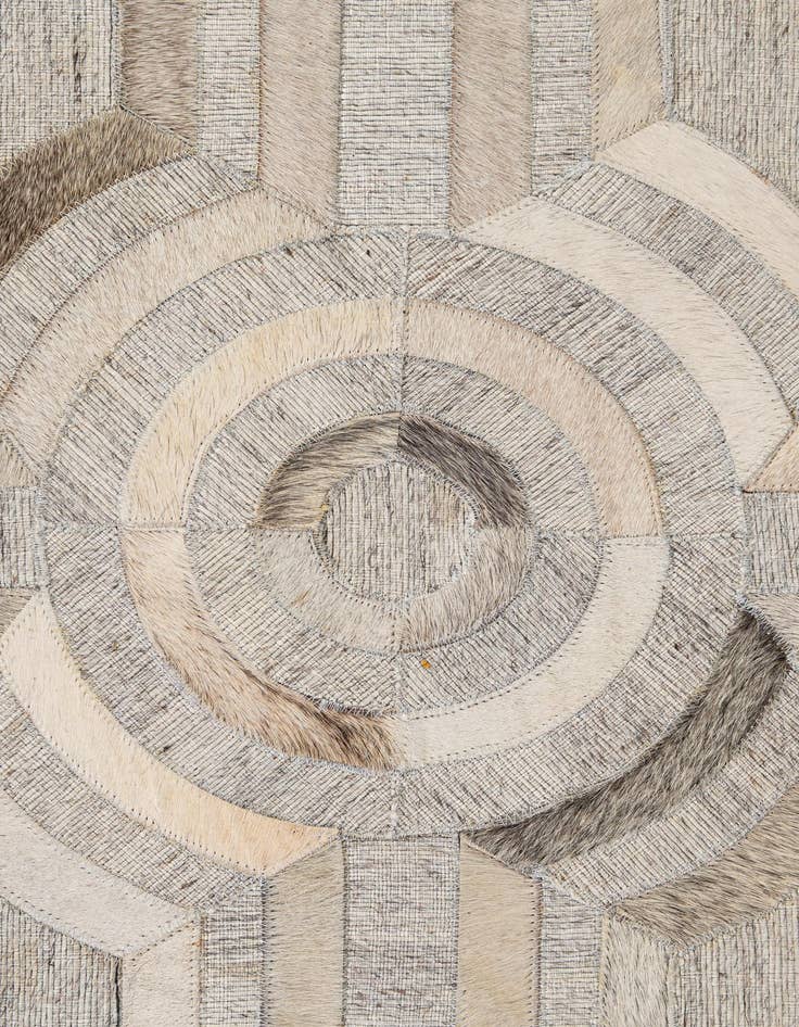 Detail image of 5' 2 x 7' 9 Cowhide - Patchwork Rug