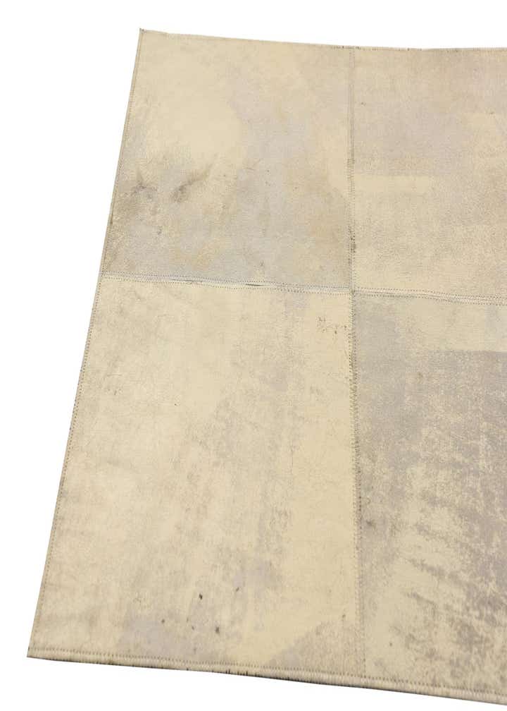 2' x 3' Cowhide Leather Rug