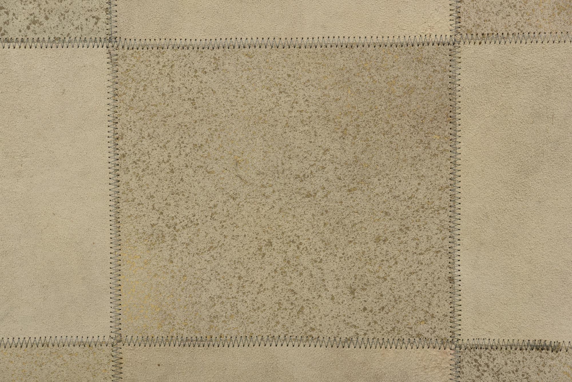 2' 1 x 3' 1 Cowhide Leather Rug