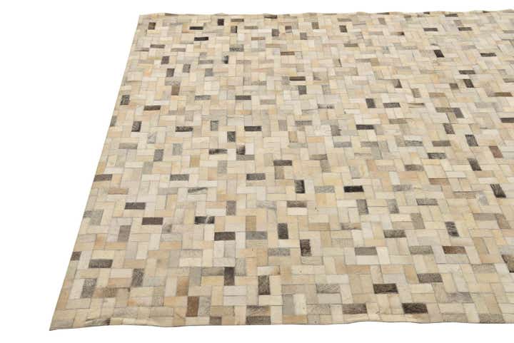 5' 5 x 7' 7 Cowhide Rug