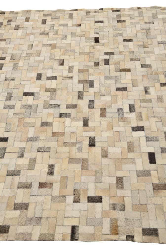 5' 5 x 7' 7 Cowhide Rug