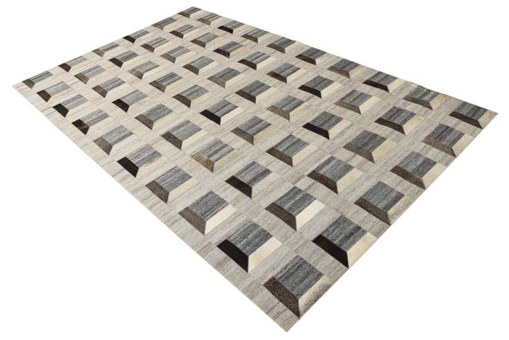 Detail image of 5' x 8' Cowhide Rug