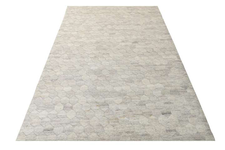 5' 1 x 8' Cowhide Rug