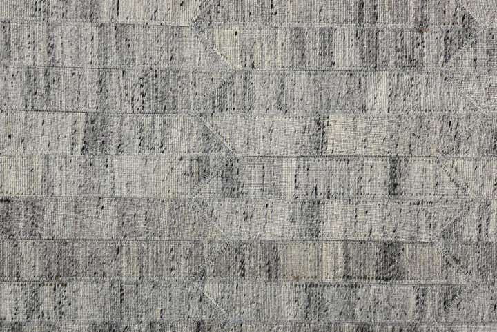 5' x 8' Cowhide Rug