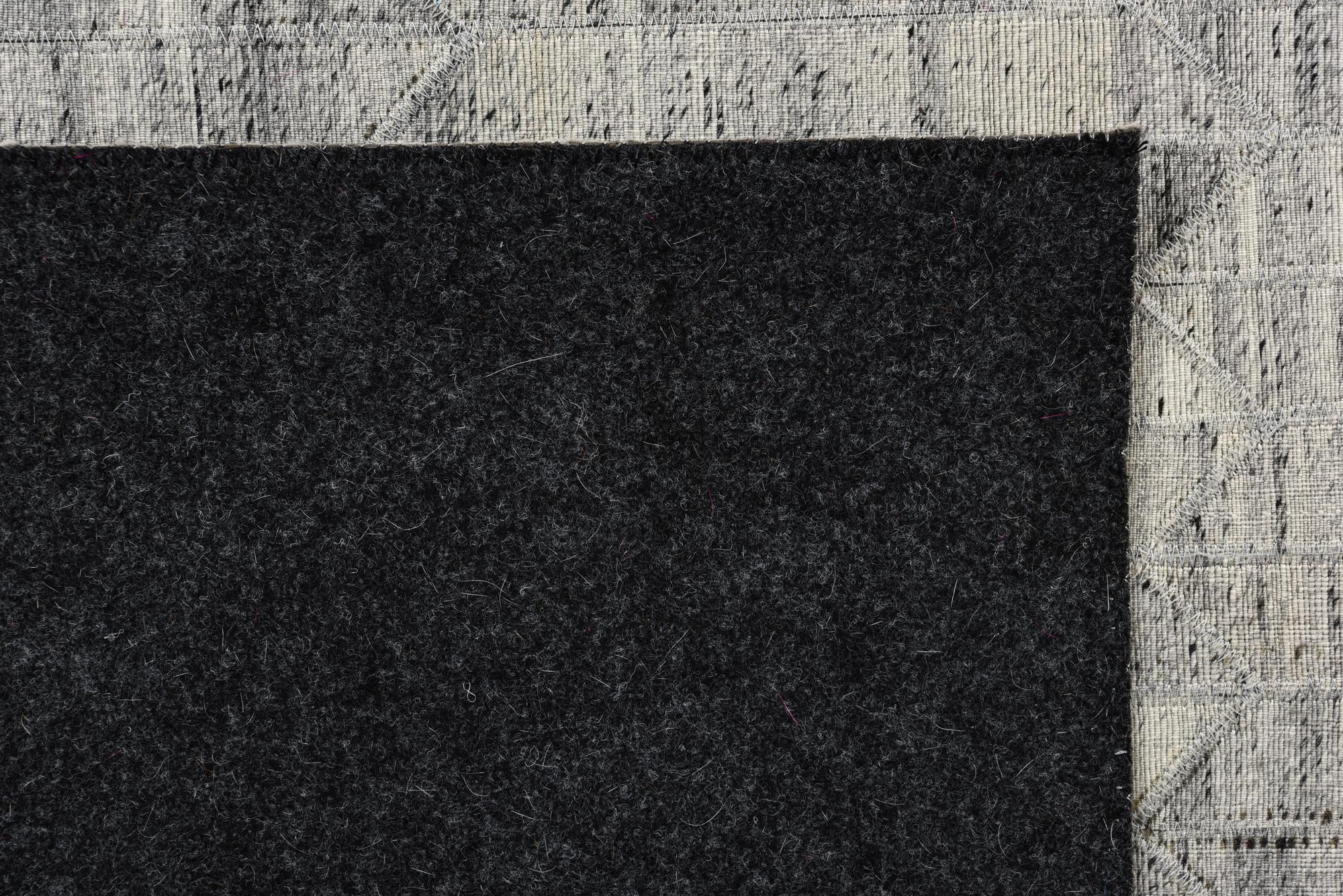 5' x 8' Cowhide Rug