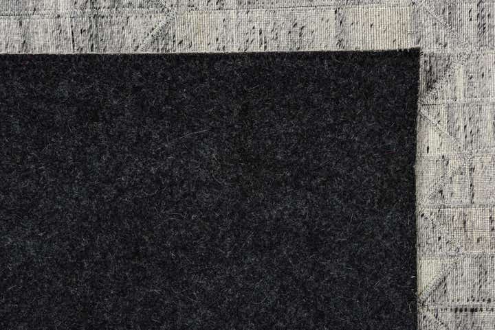 5' x 8' Cowhide Rug