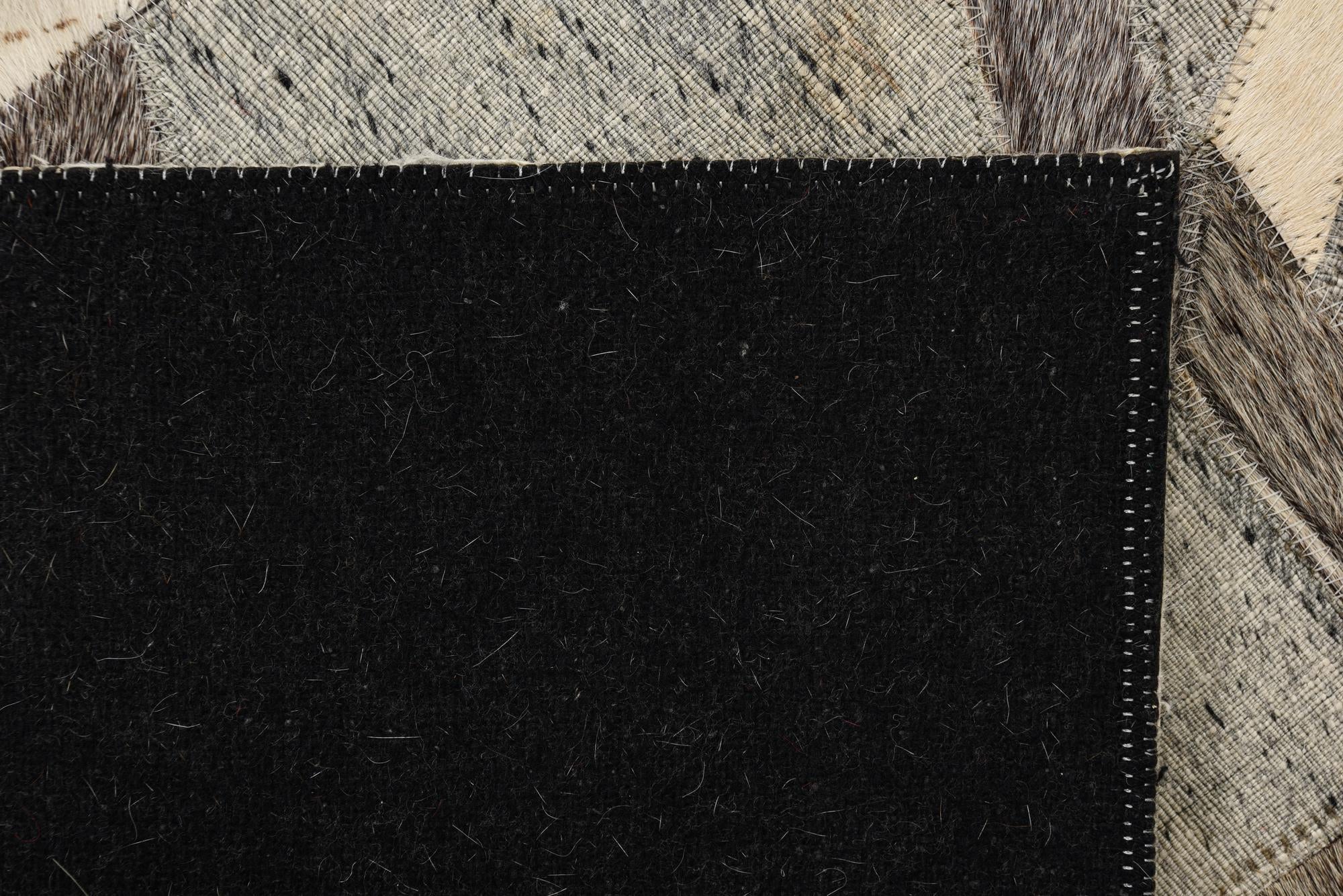 2' 1 x 3' 1 Cowhide Rug